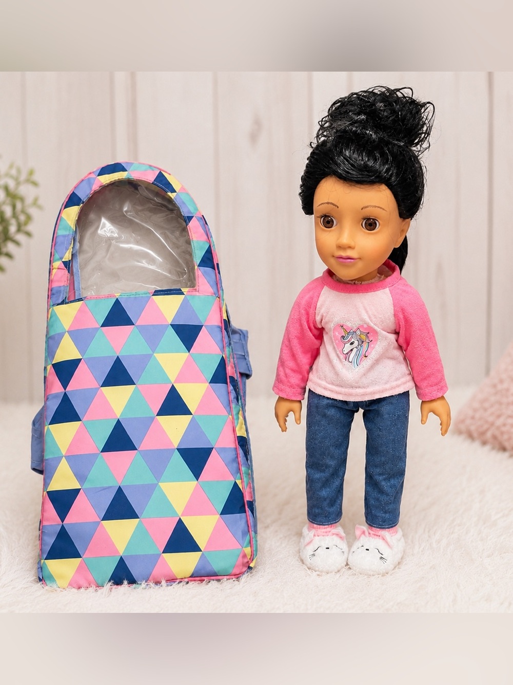 Our Generation 18” Doll w/ Carry Case Hanger Outfit Slippers Preowned